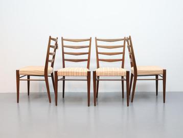 SALE | Pastoe | eetkamerstoelen | ST09 beschikbaar voor biedingen