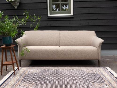 Leolux Mayon | 3-zits designer bank | Groen, Beige,gemeleerd, Huis en Inrichting, Banken | Bankstellen, Gebruikt, Rechte bank