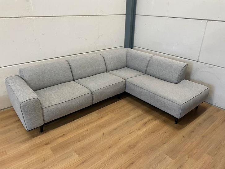 Mooie luxe lichtgrijze hoekbank - GEREINIGD!!!, Huis en Inrichting, Banken | Bankstellen, Zo goed als nieuw, Hoekbank, Vierpersoons of meer