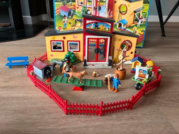 Playmobil Dierenpension - 9275 beschikbaar voor biedingen