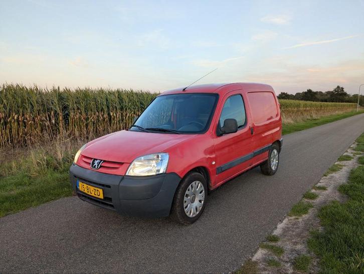 Peugeot Partner 1.9 D 170C 500 2004 nieuwe APK, rijdt prima, Auto's, Bestelauto's, Bedrijf, Airbags, Trekhaak, Peugeot, Diesel