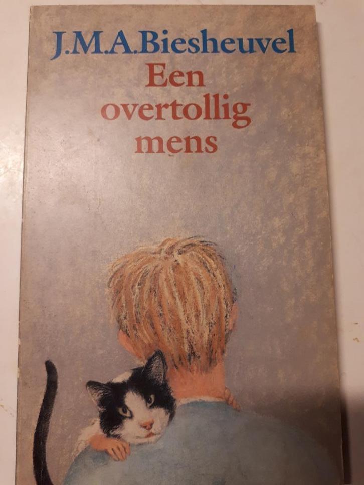 Een overtollig mens - J. M. A. Biesheuvel, Boeken, Literatuur, Gelezen, Ophalen of Verzenden