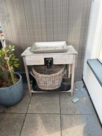 Vuurtafel beschikbaar voor biedingen