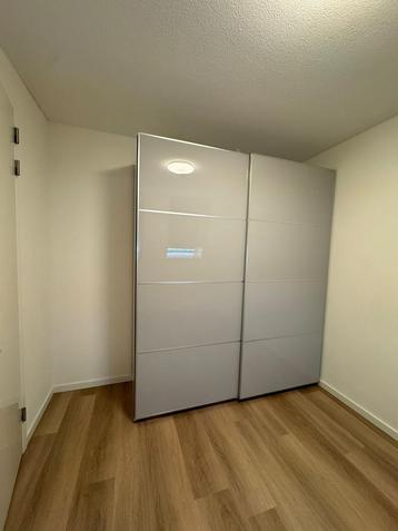 IKEA pax kledingkast wit met schuifdeuren