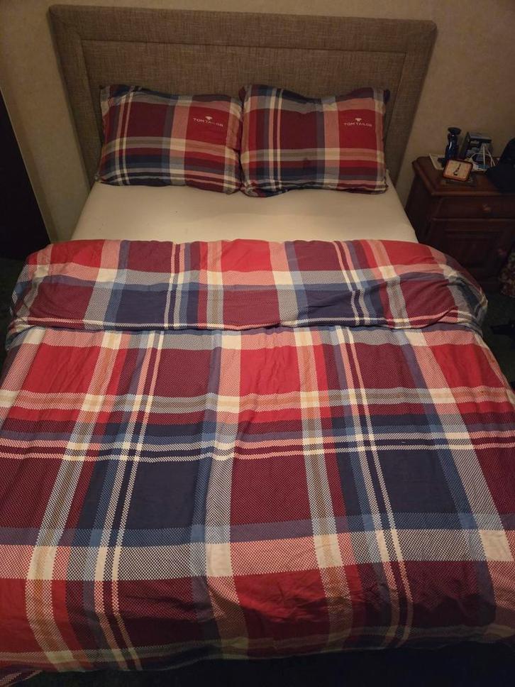 Boxspring 140x200 cm, Antiek en Kunst, Antiek | Meubels | Bedden, Ophalen