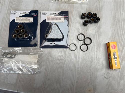 Diverse onderdelen, rolletjes, bougie, pakking Sym Scooter, Fietsen en Brommers, Scooters | Overige merken, Nieuw, Ophalen of Verzenden
