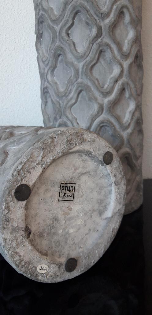 PTMD vaas vazen, Huis en Inrichting, Woonaccessoires | Vazen, Zo goed als nieuw, Overige kleuren, Minder dan 50 cm, Steen, Ophalen