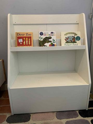 IKEA Kinderboekenkast met lade - Bergig beschikbaar voor biedingen