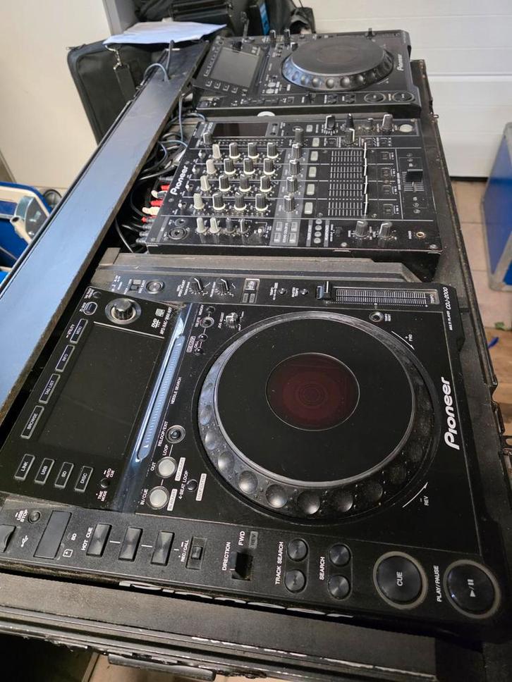 Pioneer DJ Set: 2x CDJ-2000 & DJM-800 in Flightcase, Muziek en Instrumenten, Dj-sets en Draaitafels, Gebruikt, Dj-set, Pioneer