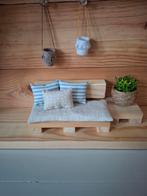 Poppenhuis meubeltjes en accessoires, palletloungebank, Ophalen of Verzenden, Zo goed als nieuw, Poppenhuis