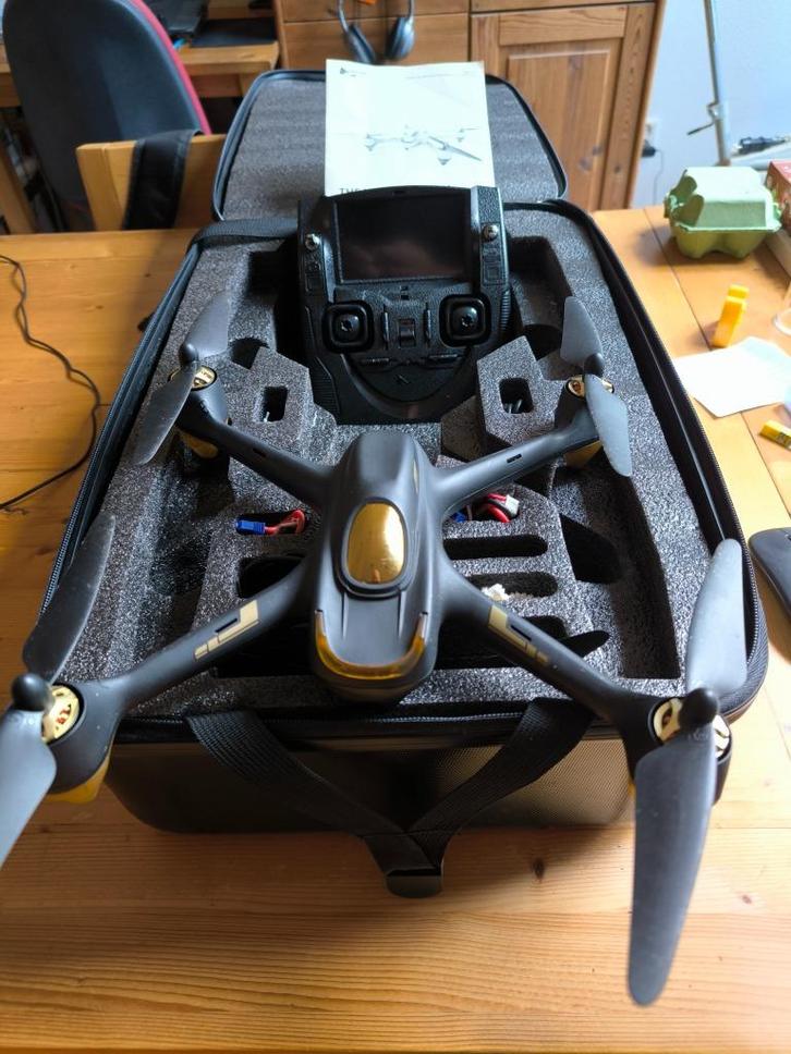 drone Hubsan H501S (o.a. GPS en return to home) met koffer, Audio, Tv en Foto, Drones, Gebruikt, Drone met camera, Verzenden