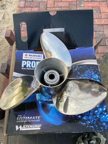RVS schroef propeller SUZUKI 150-300 PK 16 x 21.5 beschikbaar voor biedingen