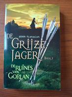 John Flanagan - De ruïnes van Gorlan (Deel 1), Boeken, Ophalen of Verzenden, Zo goed als nieuw, John Flanagan