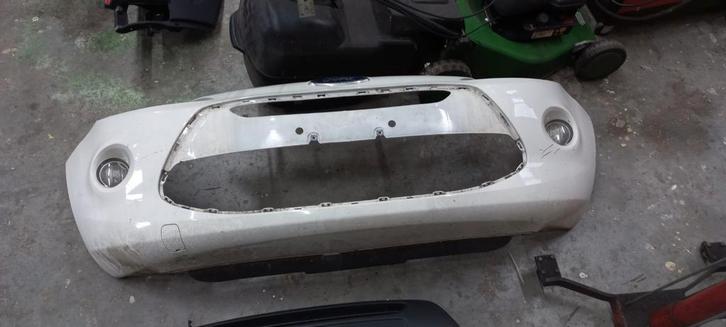 Onderdelen FORD KA v.a 2009 bumper dashbord motor deur etc, Auto-onderdelen, Carrosserie en Plaatwerk, Bumper, Ford, Gebruikt