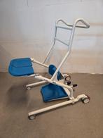 Bea de Luxe sta op hulp / transfer hulp, Ophalen