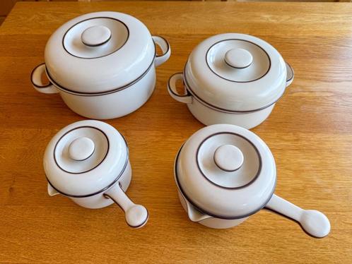 Thomas Scandic Shadow ovenvaste dekschalen en sauspannen €25, Huis en Inrichting, Keuken | Potten en Pannen, Gebruikt, Pannenset