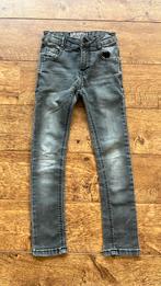 Spijkerbroek 122, Ophalen of Verzenden, Zo goed als nieuw, Jongen, Broek