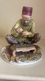 Oosters beeldje: Sieradenmaker, Ophalen