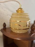 Vintage geel met goude lamp kapje van glas., Ophalen of Verzenden, Zo goed als nieuw, Glas, Minder dan 50 cm