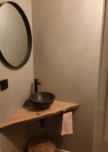 Massief houten vadkamer meubels en meer  beschikbaar voor biedingen