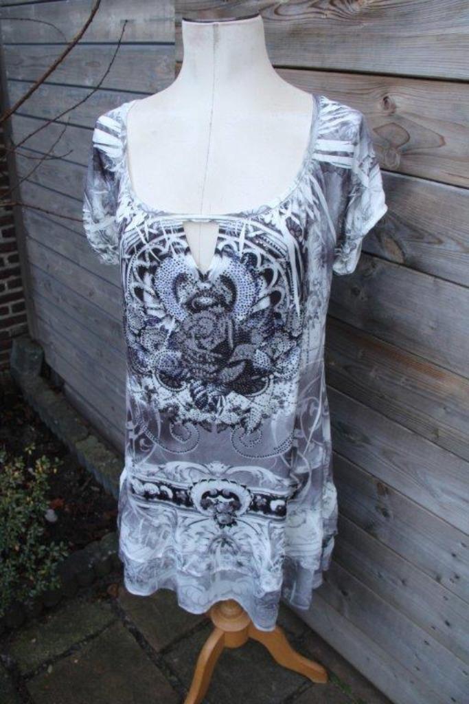 Jurk/ Tuniek grijs/ offwhite Saopaulo mt XXL Vaste prijs, Kleding | Dames, Blouses en Tunieken, Zo goed als nieuw, Maat 46/48 (XL) of groter