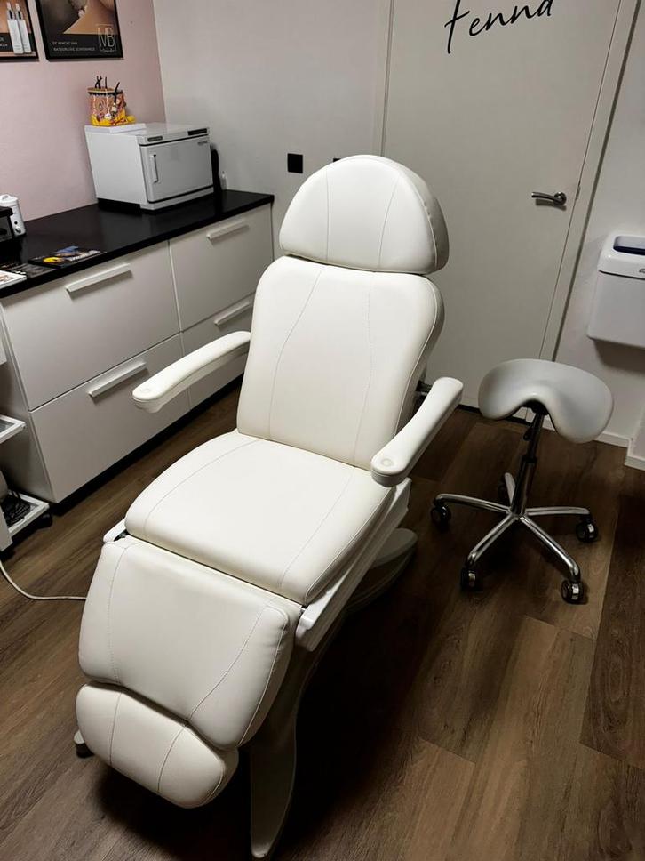 Bentlon Silver behandelstoel incl. tabouret. Perfecte staat, Sport en Fitness, Massageproducten, Zo goed als nieuw, Massagetafel