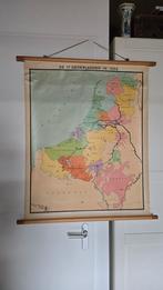 Schoolplaat Nederland in 1555, Antiek en Kunst, Ophalen of Verzenden, Aardrijkskunde