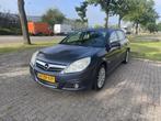 Opel Signum 2.2-16V Executive Automaat, Auto's, Opel, 4 cilinders, Bedrijf, Navigatiesysteem, 1600 kg