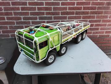 Cross rc man 8x8x4  beschikbaar voor biedingen