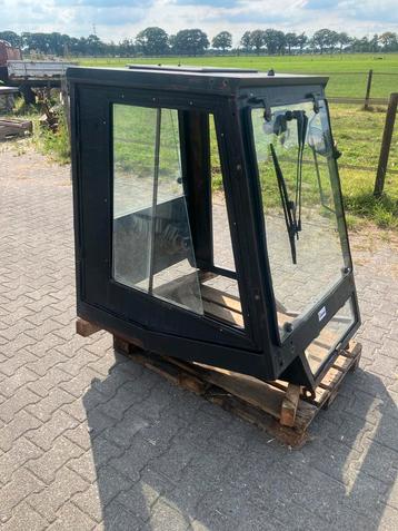 Cabine Torro 322D beschikbaar voor biedingen