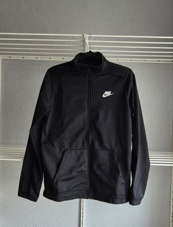Nike Trainingsjack kids XL 158-170 ZGAN, Kinderen en Baby's, Kinderkleding | Maat 164, Zo goed als nieuw, Jongen, Sport- of Zwemkleding