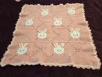 Baby deken met konijntjes ook in blauw, Kinderen en Baby's, Babydragers en Draagdoeken, Ophalen of Verzenden, Nieuw, Draagzak