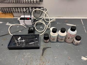 Leer reparatie set incl airbrush beschikbaar voor biedingen