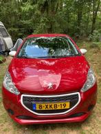 Peugeot 208 1.0 VTI 50KW/68PK 5-D 2014 Rood 104.000km, Voorwielaandrijving, 450 kg, 68 pk, Origineel Nederlands