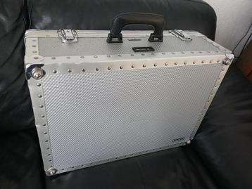 Rimowa Tropicana aluminium fotokoffer beschikbaar voor biedingen