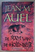 De stam van de holenbeer deel 1 - Jean M. Auel, Boeken, Ophalen of Verzenden, Zo goed als nieuw, Jean M. Auel