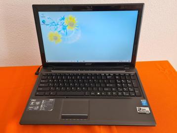 Superkoopje Leuke laptop i3 met Win 10 & 128 GB SSD beschikbaar voor biedingen
