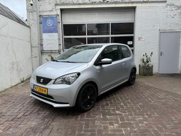 SEAT Mii 1.0 Style Navi/Airco/LMvelgen (bj 2012) beschikbaar voor biedingen