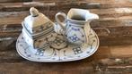 Suiker en melk kannetje op schaal bavaria blau saks, Antiek en Kunst, Antiek | Servies los, Ophalen of Verzenden