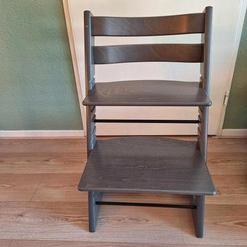 Storm Grey Tripp Trapp stoel van Stokke. beschikbaar voor biedingen