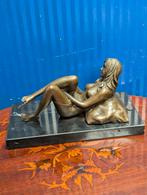 Bronzen beeld van een vrouw. Licht erotische. Naakte, Ophalen of Verzenden