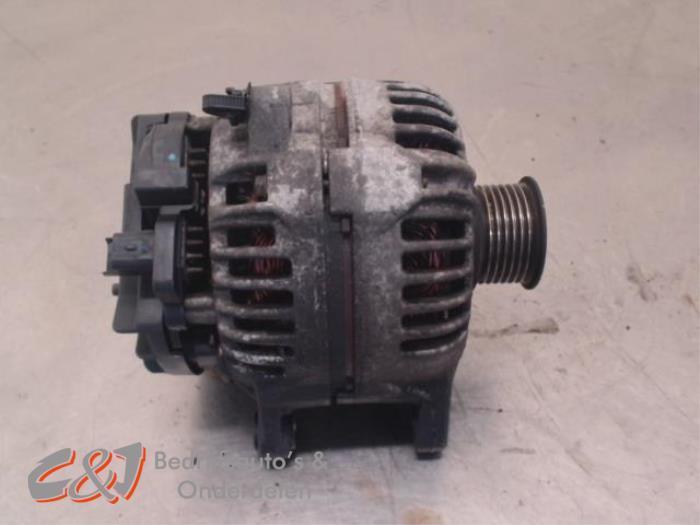 Dynamo van een Renault Master, Auto-onderdelen, Motor en Toebehoren, Renault, Gebruikt, 3 maanden garantie, Ophalen of Verzenden