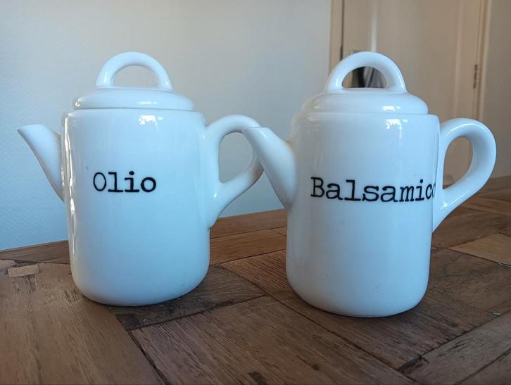 Riviera Maison, olie en azijn, Huis en Inrichting, Keuken | Servies, Zo goed als nieuw, Overige stijlen, Glas, Ophalen