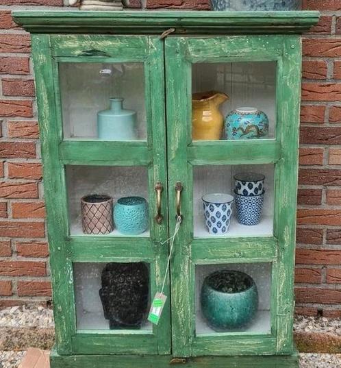 Prachtig indiaas kastje PTMD groen vintage vitrinekastje, Huis en Inrichting, Kasten | Vitrinekasten, Zo goed als nieuw, Minder dan 100 cm