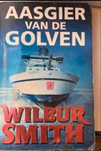 Aasgier van de golven - Wilbur Smith, Boeken, Ophalen of Verzenden, Gelezen