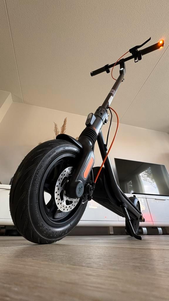 Ninebot Segway F2 Pro als nieuw, Kinderen en Baby's, Speelgoed | Buiten | Accuvoertuigen, Zo goed als nieuw, Ophalen