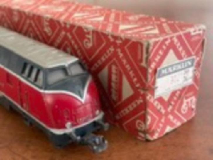 ** MET RODE DOOS ** Märklin 3021 ** DEUTSCHE BUNDESBAHN **, Hobby en Vrije tijd, Modeltreinen | H0, Zo goed als nieuw, Locomotief