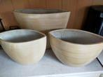 Bloempotten set: 1grote & 2 kleine kleur beige, Ophalen, Gebruikt, 40 cm of meer, Tuin