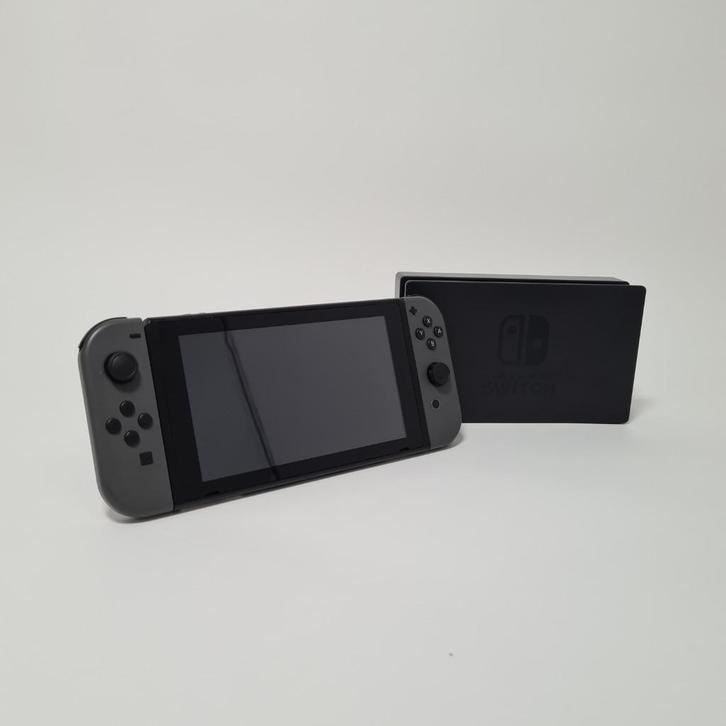 Nintendo Switch met Grijze JoyCons | Portable Spelcomputer, Spelcomputers en Games, Games | Nintendo Switch, Gebruikt, Overige genres
