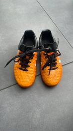 Adidas voetbalschoenen mt35, Maat XS of kleiner, Ophalen of Verzenden, Gebruikt, Schoenen